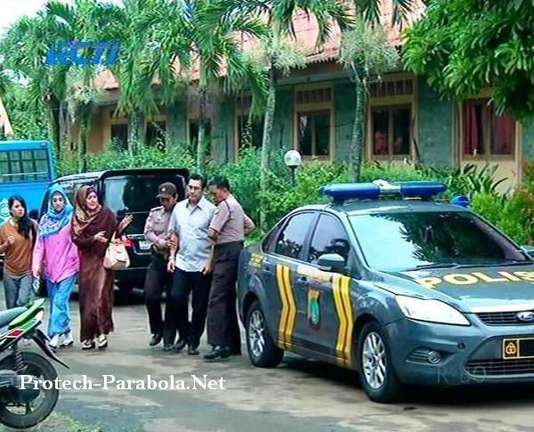 Jilbab In Love Episode 81