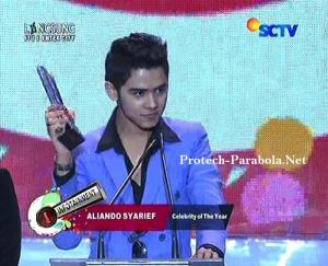 Kategori Celebrity Of The Year  Aliando Syarief