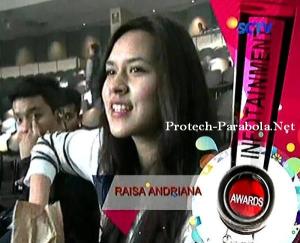 Kategori Selebriti Wanita Paling Memikat  Raisa Adriana