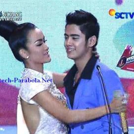 Pelukan Julia Perez ke Aliando