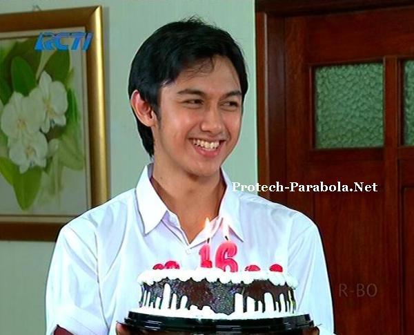 Immanuel Caesar Hito Penyihr Cantik 1
