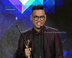 Presenter Kuis dan Game Show Uya Kuya