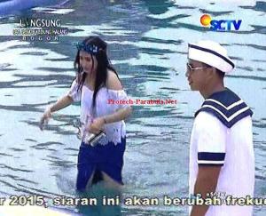 Pemenang Kategori Host Tamu Paling INBOX Prilly Latuconsina